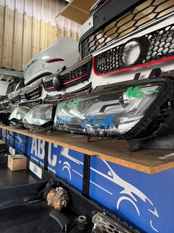 Automotive second hand parts, headlights, grills bumpers VW, Audi Guateng South Africa 